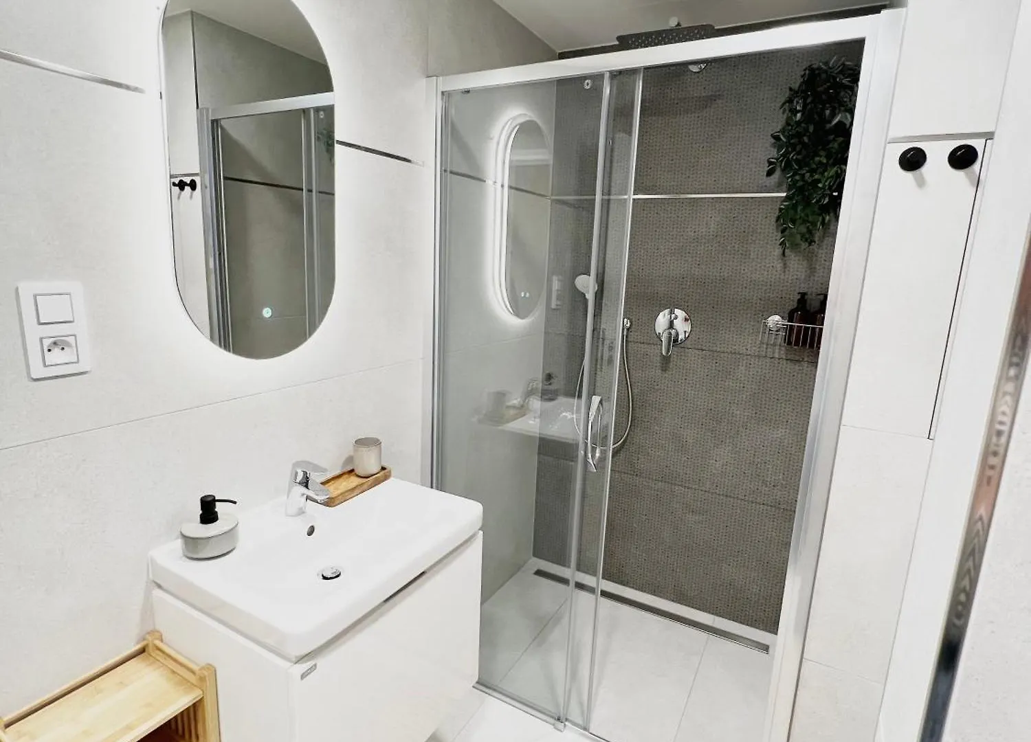 פראג Japandi Pearl Designed Studio,Parking ,Aircon, O2 דירה